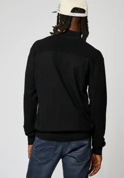 Pulls<Kaporal VADA